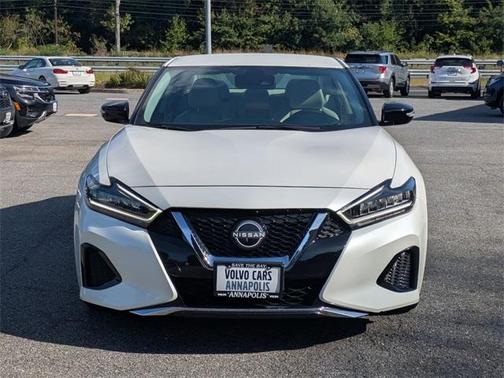2023 Nissan Maxima SV