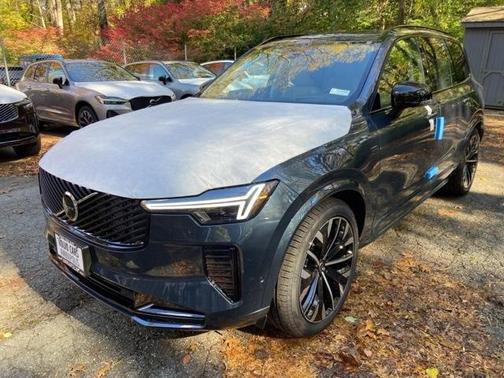 2026 Volvo XC90 B6 Ultra Dark Theme 7-Seater