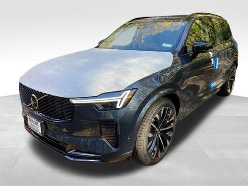 2026 Volvo XC90 B6 Ultra Dark Theme 7-Seater