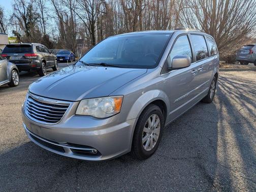 2015 Chrysler Town & Country Touring