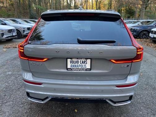 2026 Volvo XC60 B5 Ultra