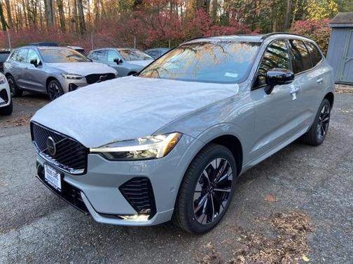 2026 Volvo XC60 B5 Ultra