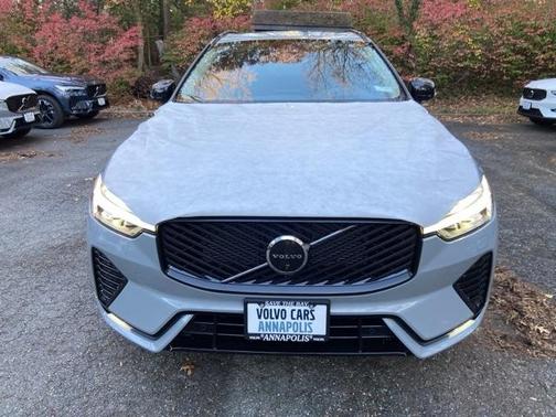 2026 Volvo XC60 B5 Ultra