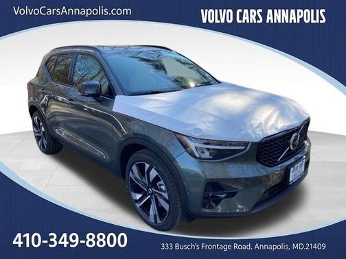 2026 Volvo XC40 B5 Plus