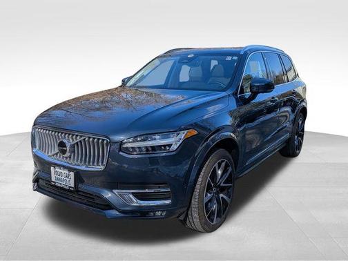 2023 Volvo XC90 B6 Plus 7-Seater