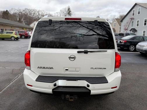 2015 Nissan Armada Platinum