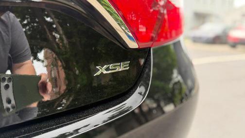 Black 2016 Toyota Camry XSE