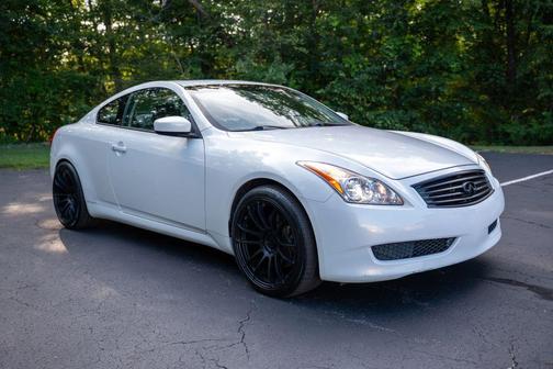 2010 INFINITI G37 Journey