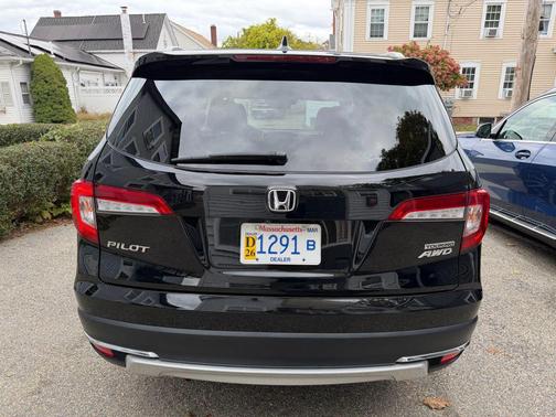 2020 Honda Pilot Touring 8-Passenger