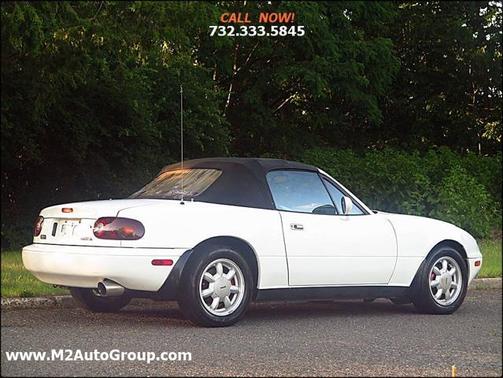 1991 Mazda MX-5 Miata Base 2dr Convertible