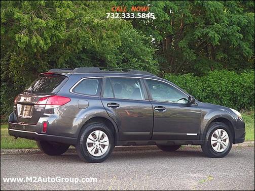 2011 Subaru Outback 2.5i