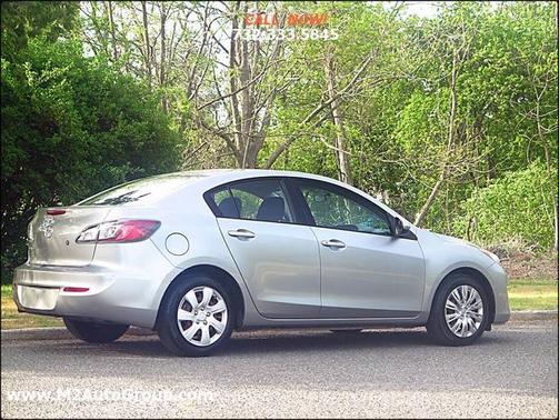 2013 Mazda Mazda3 i SV
