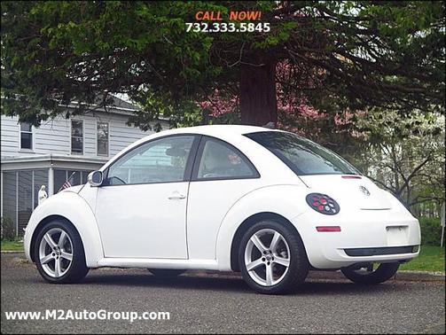 2010 Volkswagen New Beetle 2.5L