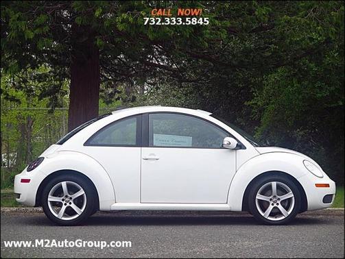 2010 Volkswagen New Beetle 2.5L