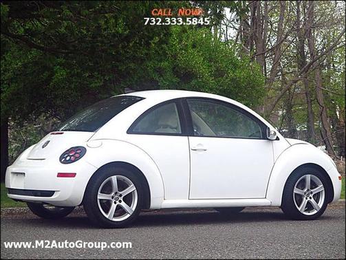 2010 Volkswagen New Beetle 2.5L