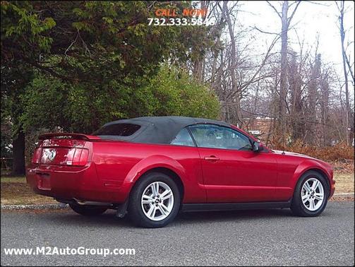 2006 Ford Mustang Premium