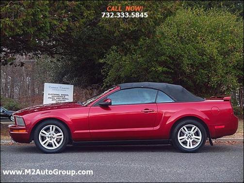 2006 Ford Mustang Premium