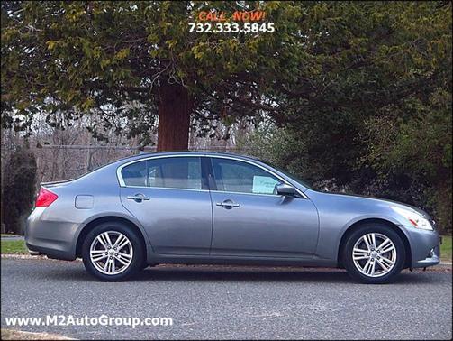 2011 INFINITI G25x Base