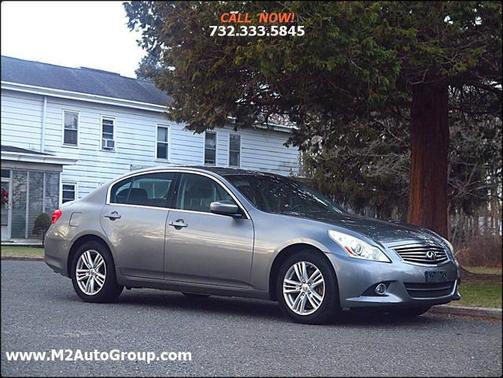 2011 INFINITI G25x Base