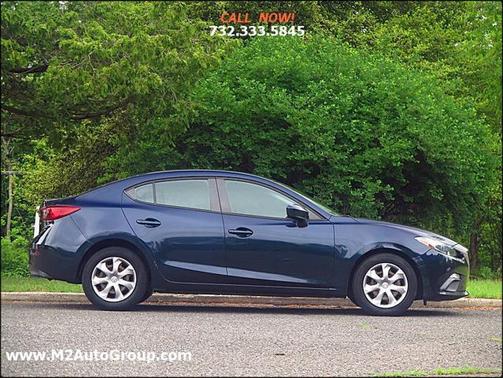 2015 Mazda Mazda3 i Sport