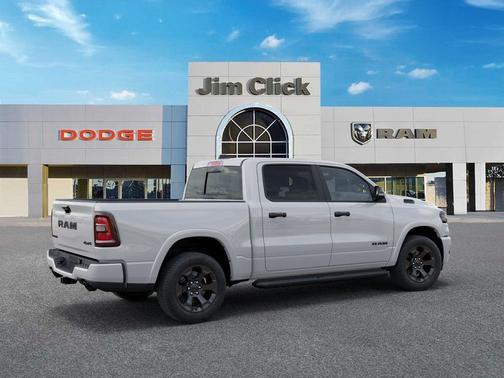 Bright White Clearcoat 2026 RAM 1500 Big Horn/Lone Star