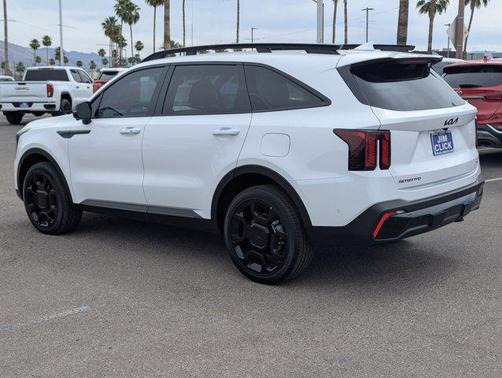 Glacial White Pearl 2026 Kia Sorento SX