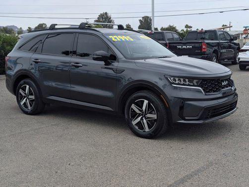 Gravity Grey 2022 Kia Sorento S