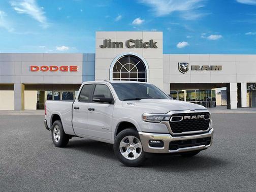 Bright White Clearcoat 2026 RAM 1500 Big Horn/Lone Star