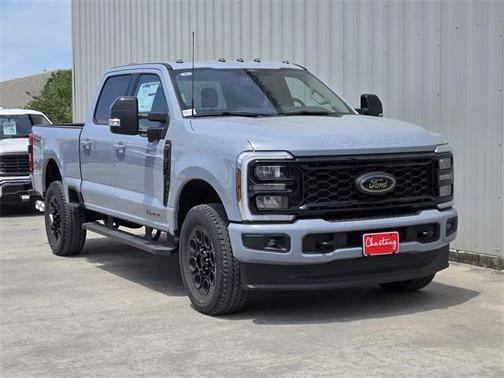 2025 Ford F-350 Lariat Super Duty