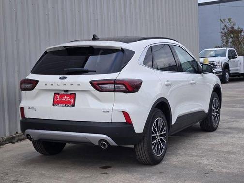 Star White 2025 Ford Escape PHEV