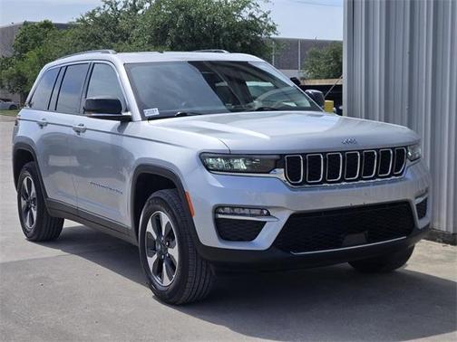 2023 Jeep Grand Cherokee 4xe Base