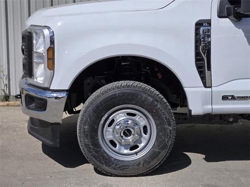 2025 Ford F-250 XL