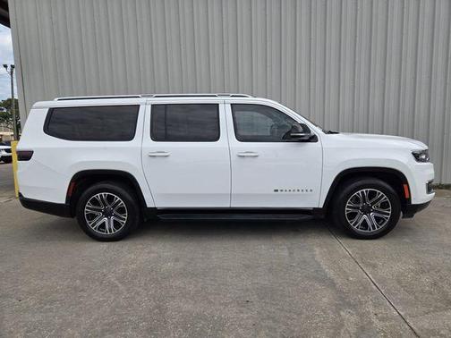 Bright White Clearcoat 2024 Jeep Wagoneer L Base