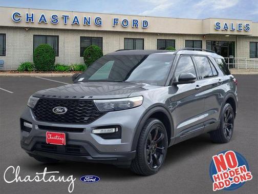 Gray Metallic 2023 Ford Explorer ST