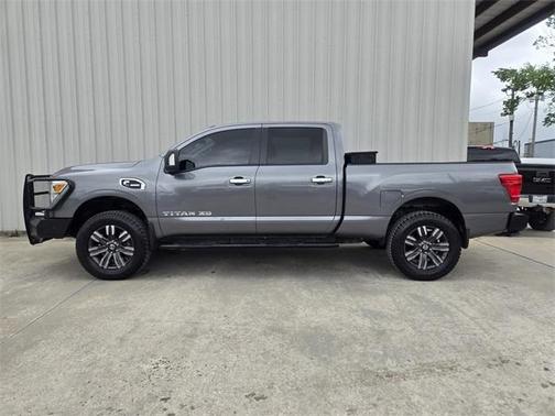 2019 Nissan Titan XD SV