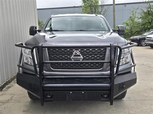 2019 Nissan Titan XD SV