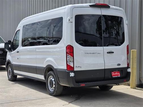 2025 Ford Transit-350 XL