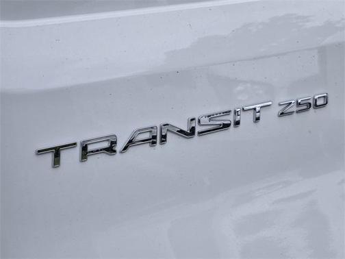 2025 Ford Transit-250 148 WB Medium Roof Cargo