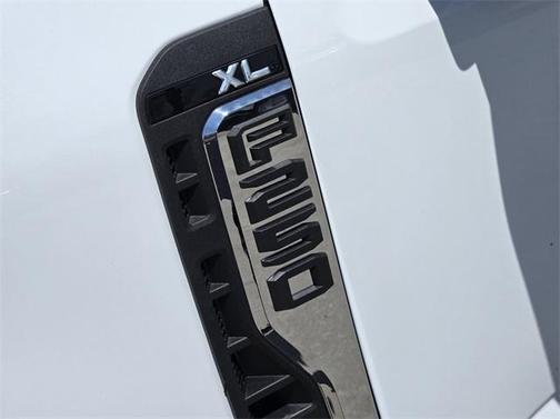 2025 Ford F-250 XL