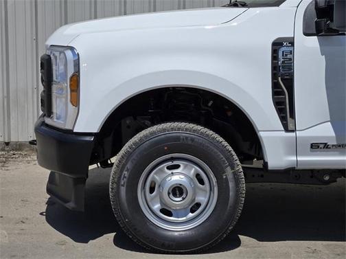 2025 Ford F-250 XL