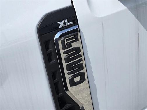 2025 Ford F-250 XL