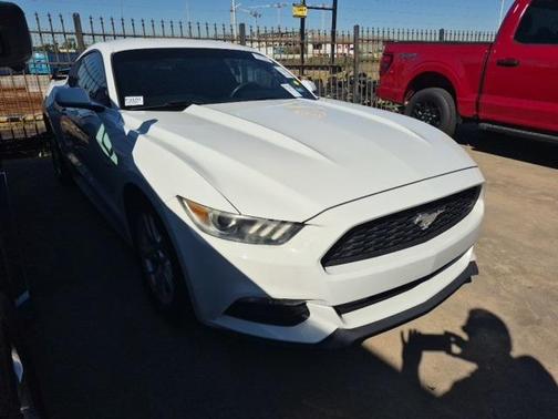 2016 Ford Mustang V6
