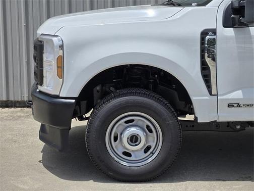 2025 Ford F-250 XL