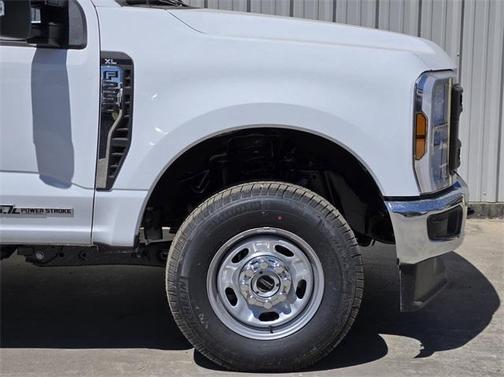 2025 Ford F-250 XL