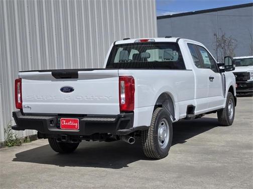 2025 Ford F-250 XL