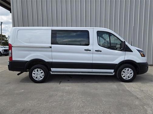 2024 Ford Transit-250 Base