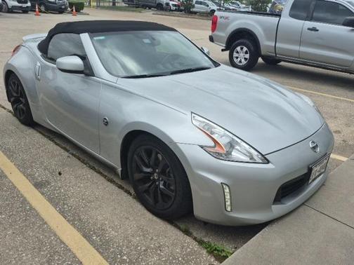 2015 Nissan 370Z Touring