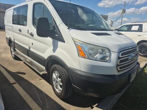2015 Ford Transit-250 Base