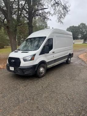 2022 Ford Transit-250 Base