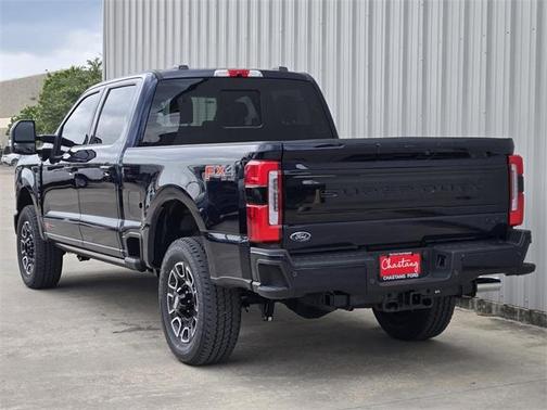 2025 Ford F-250 Platinum